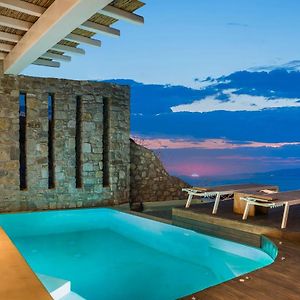 Klidon Dreamy Living Suites